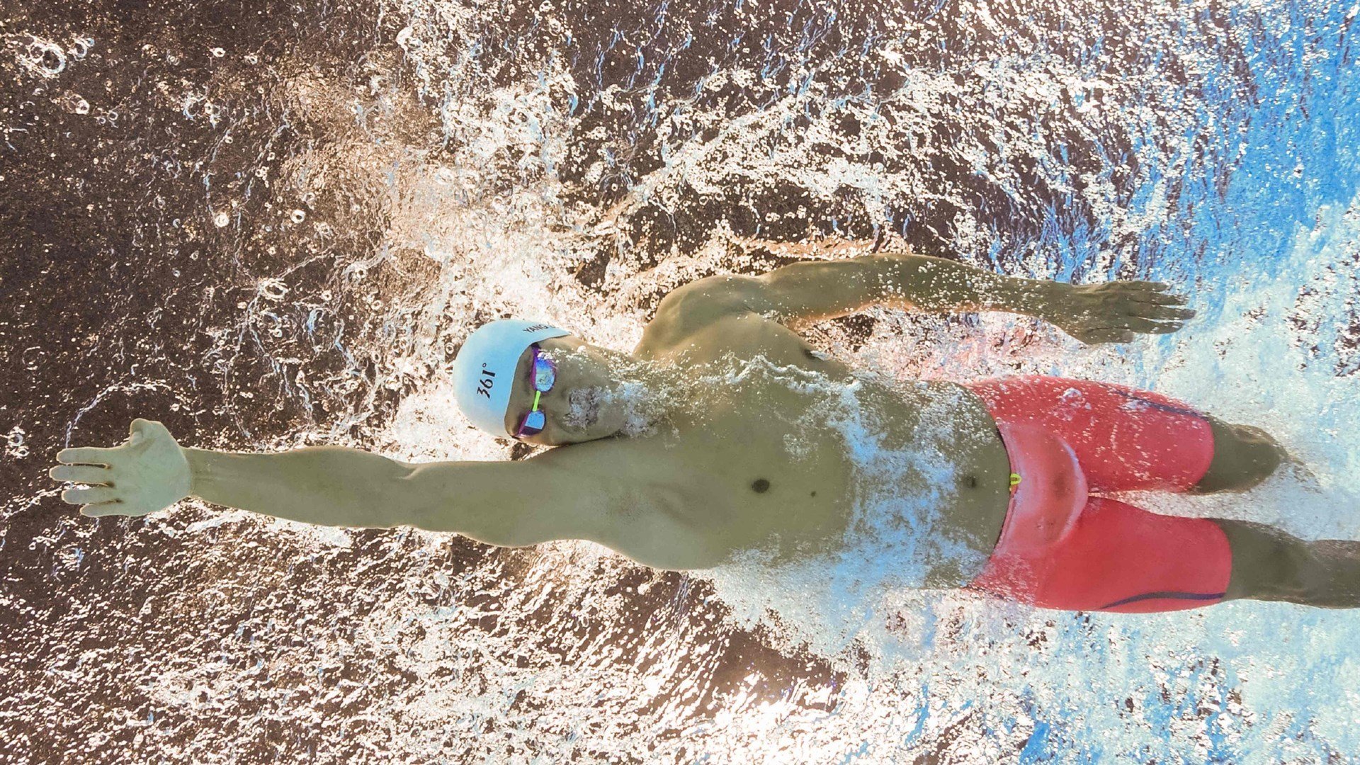 星空体育在线-辽宁队士气高涨冲击总冠军意愿强烈，辽宁队全队